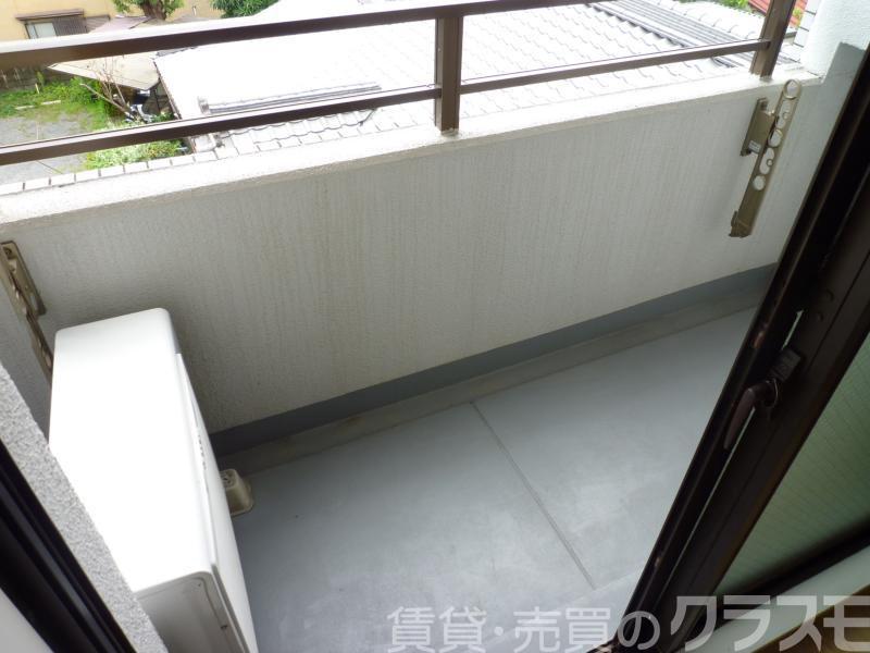25/30 バルコニー
