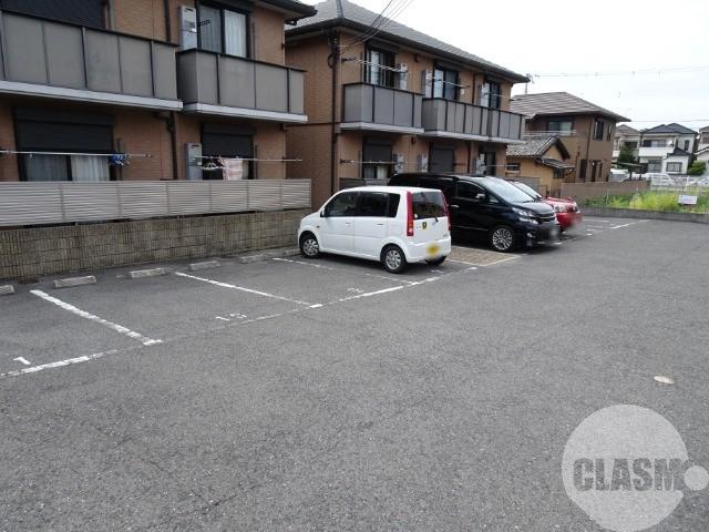 21/30 駐車場