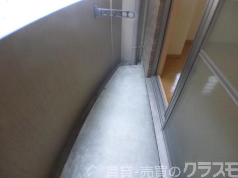 25/30 バルコニー