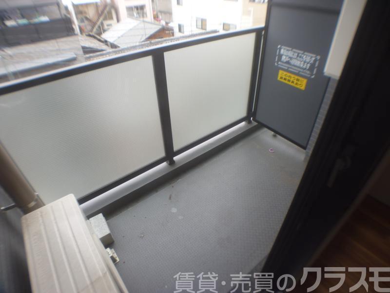 25/30 バルコニー