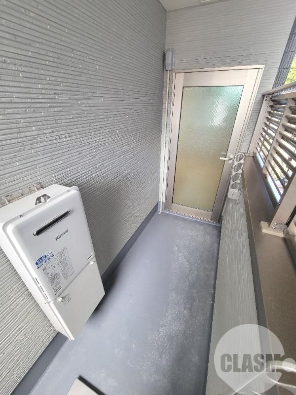 13/30 バルコニー