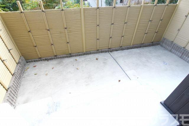 26/30 バルコニー