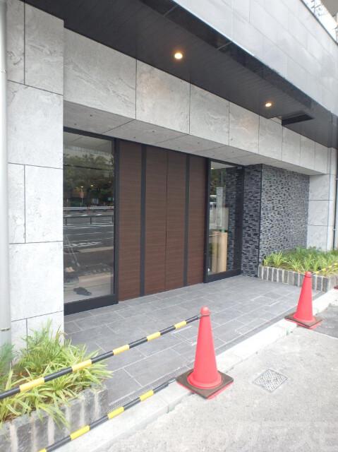 17/28 エントランス