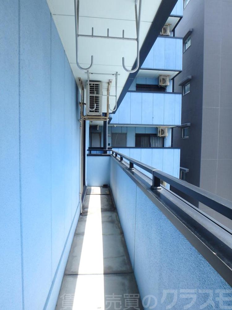 13/23 バルコニー