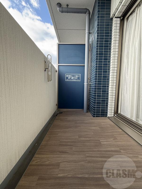 13/30 バルコニー