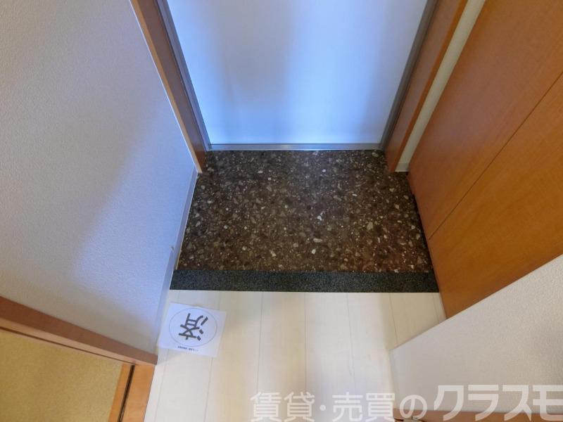 15/30 玄関