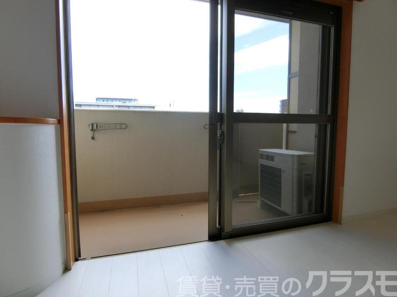 23/30 バルコニー