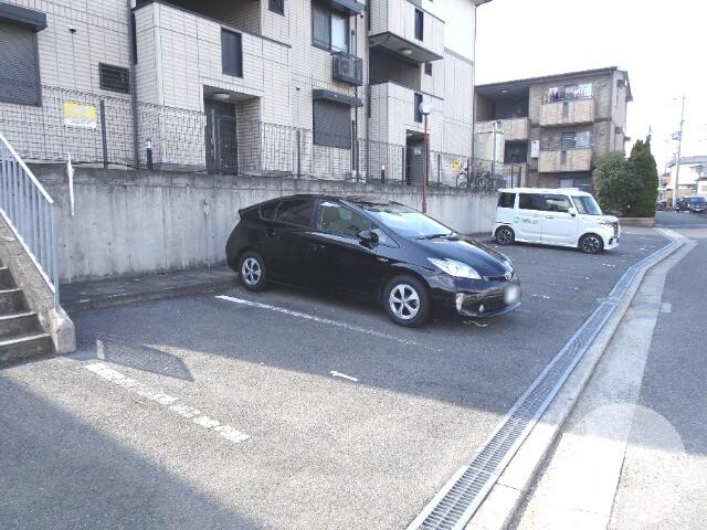2/11 駐車場