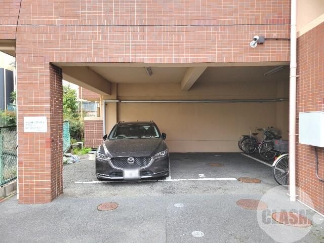 18/23 駐車場