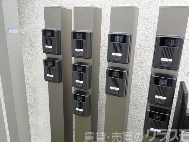 30/30 エントランス