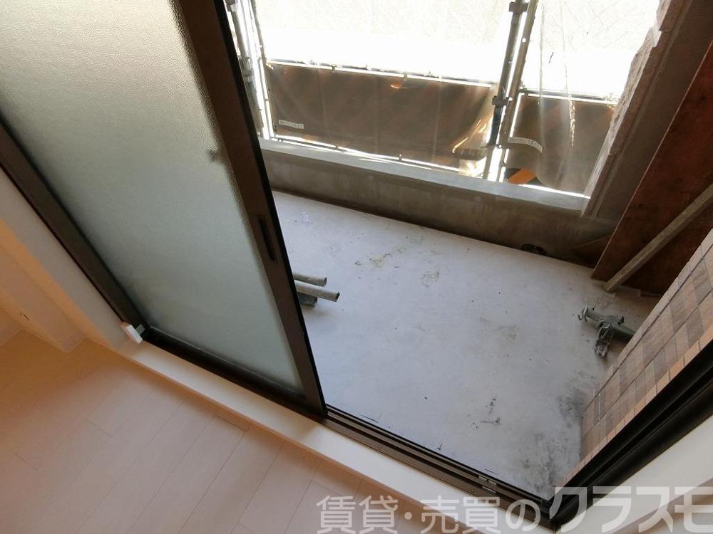 27/30 バルコニー