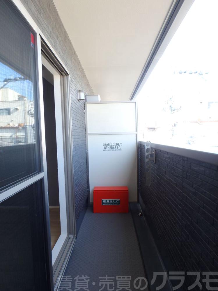 17/30 バルコニー