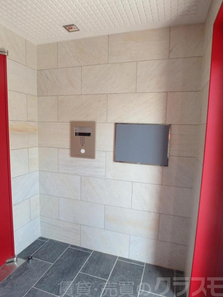 4/5 エントランス