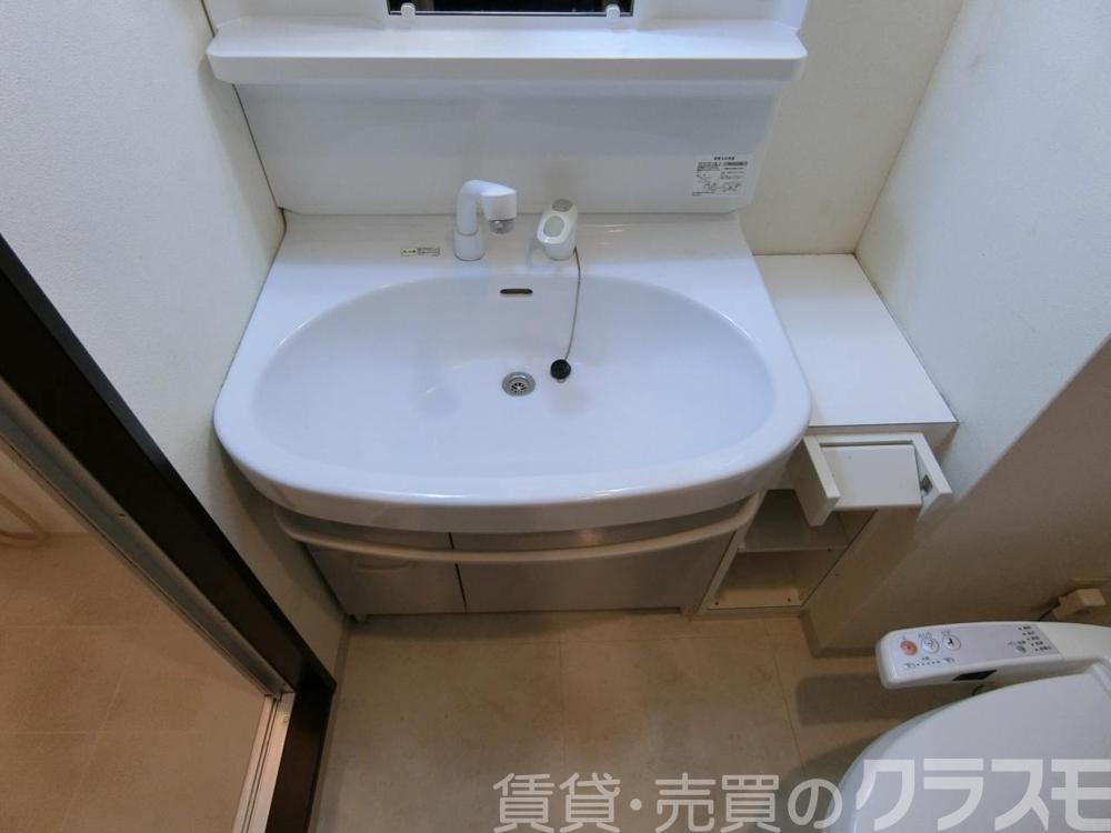 22/30 洗面