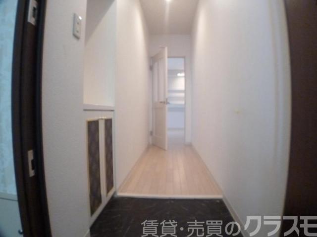 17/30 玄関