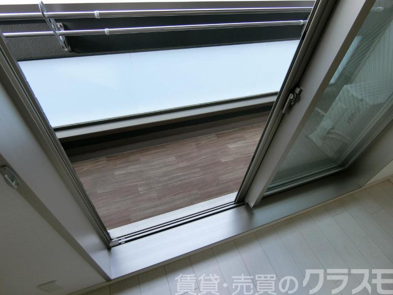 23/30 バルコニー