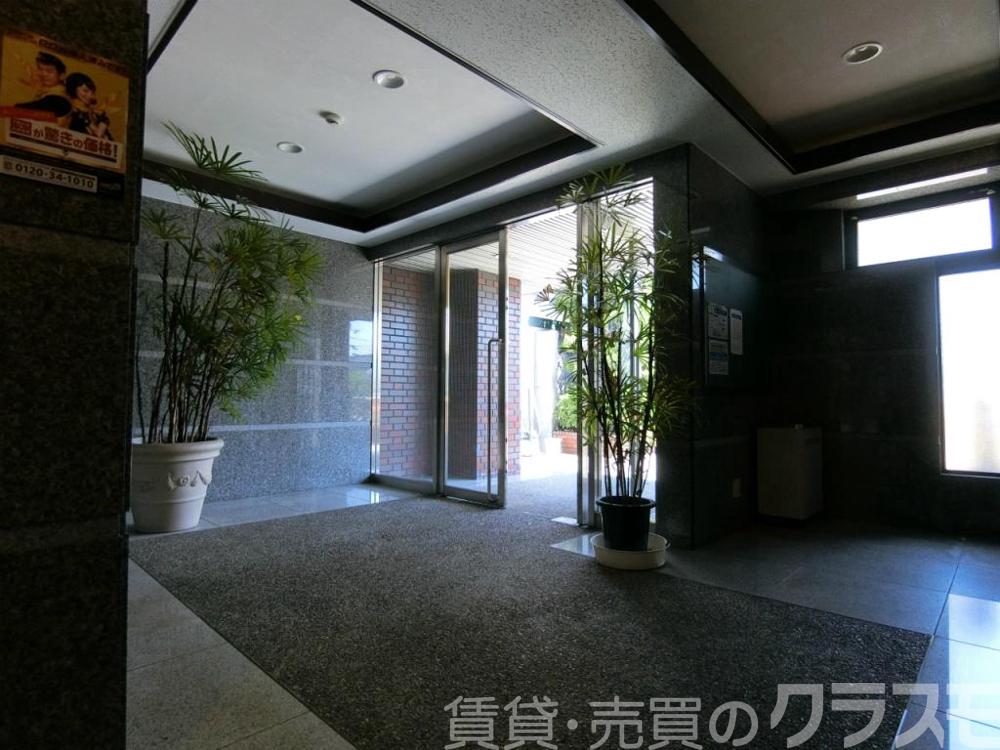 2/4 エントランス