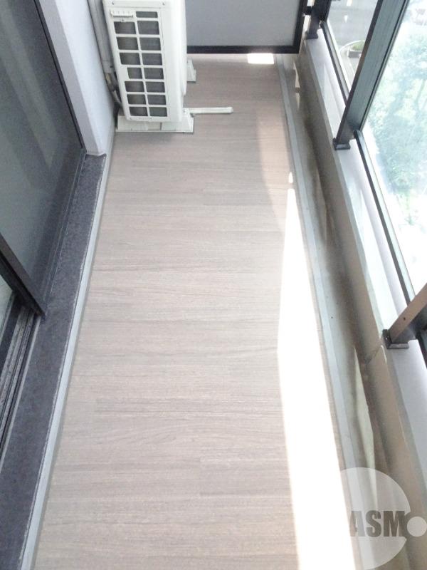 16/27 バルコニー