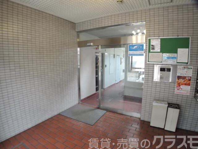 29/30 エントランス