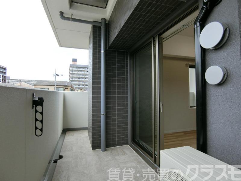 23/30 バルコニー