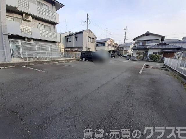 30/30 駐車場