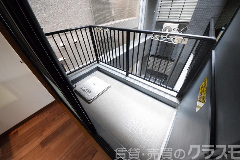 23/30 バルコニー