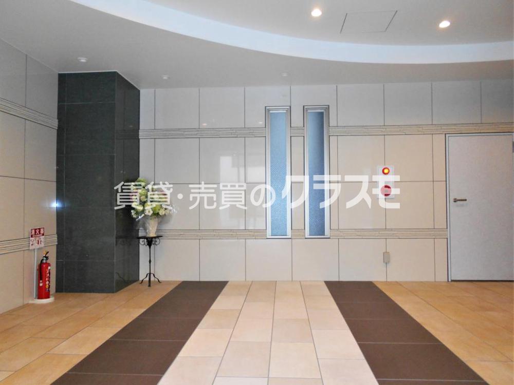 14/17 エントランス