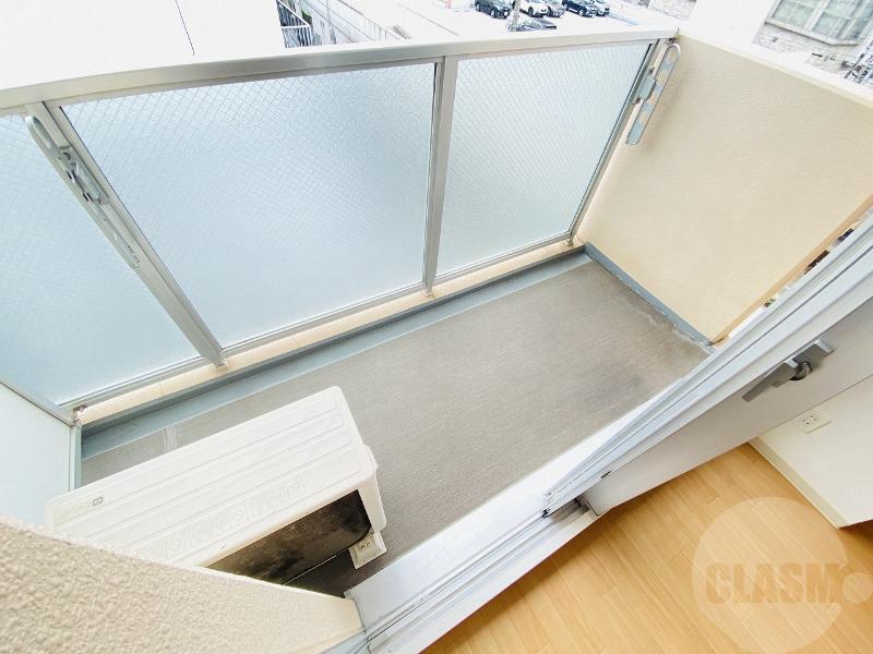 16/28 バルコニー