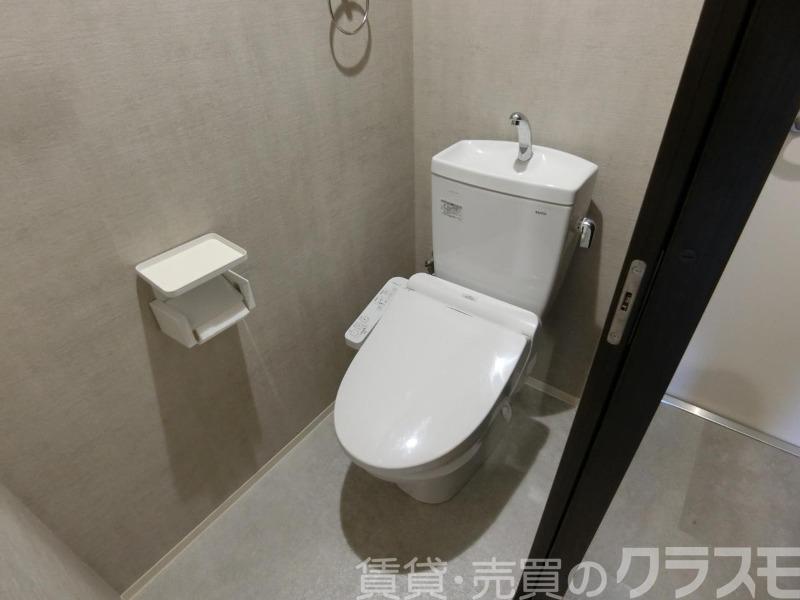20/30 トイレ