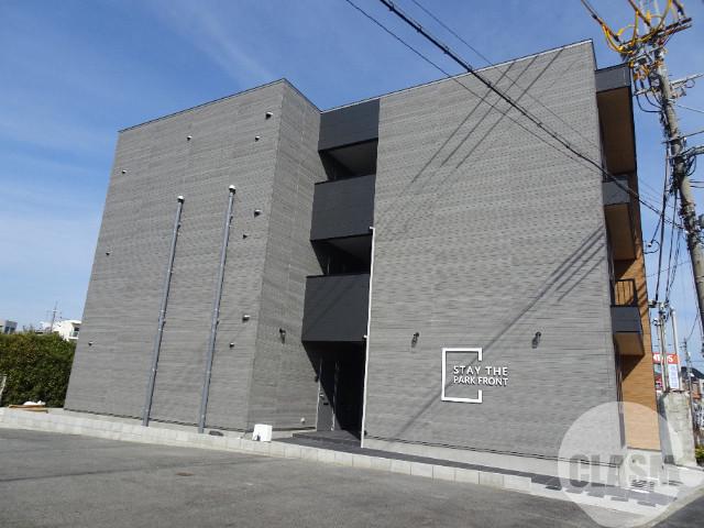 17/23 エントランス