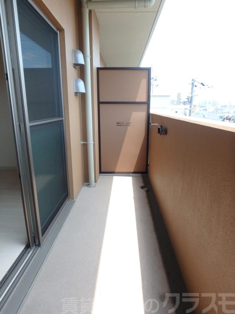 19/29 バルコニー