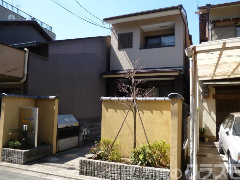 30/30 エントランス