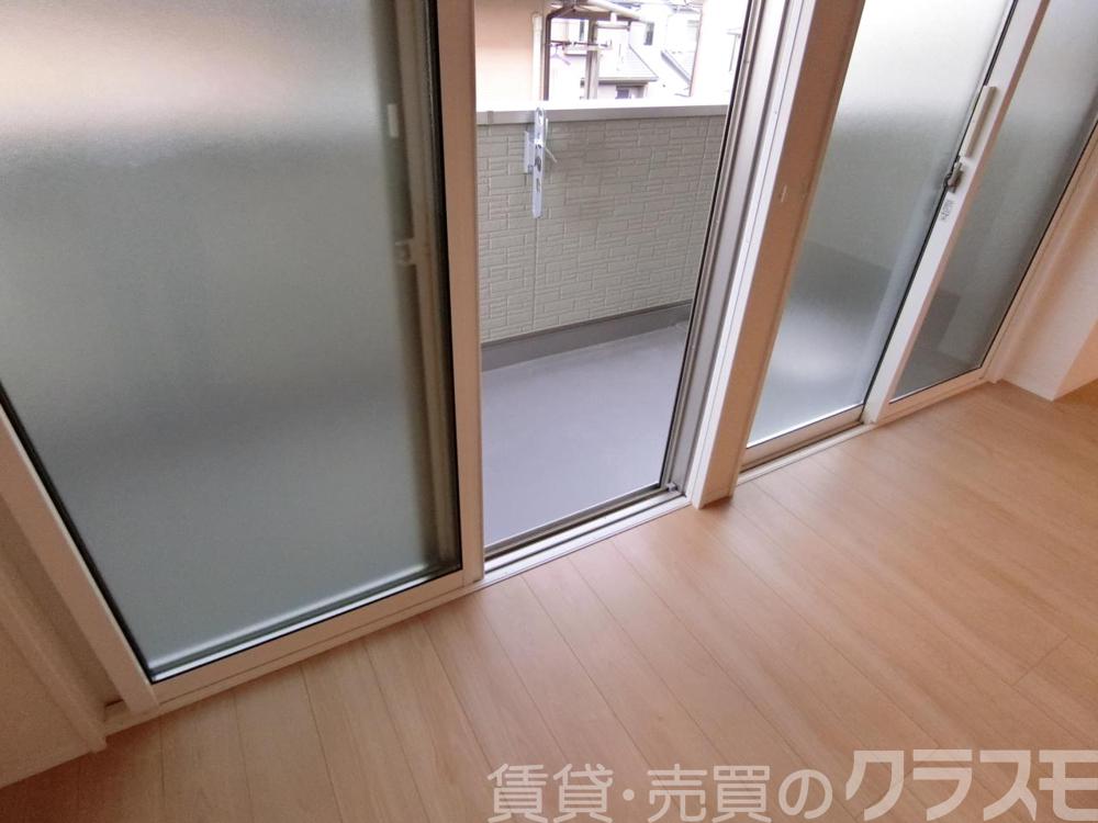 23/30 バルコニー