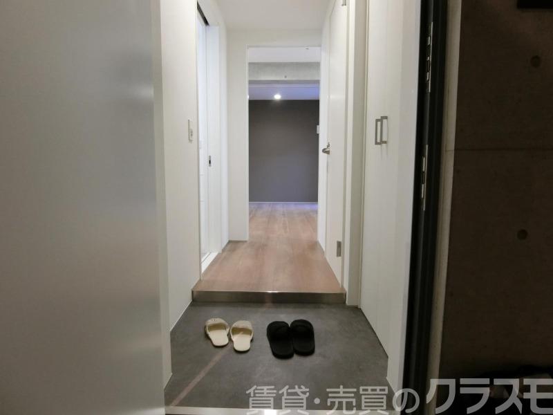 17/30 玄関