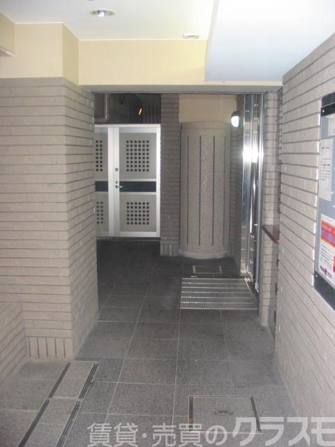 29/30 エントランス