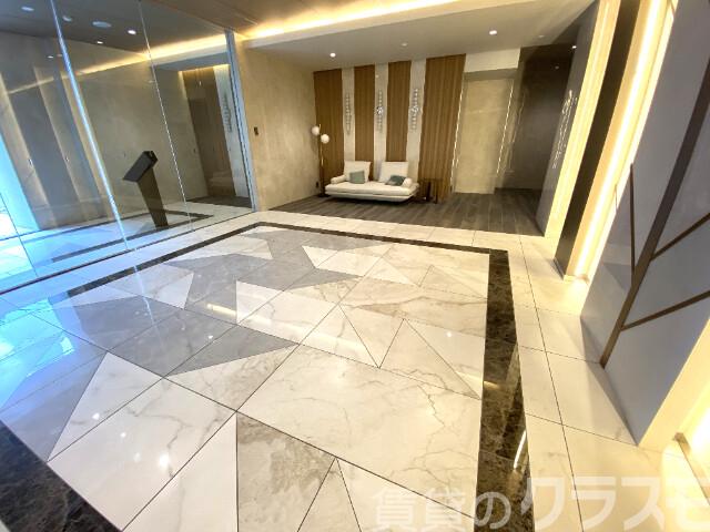 20/25 エントランス