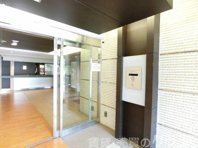 29/30 エントランス