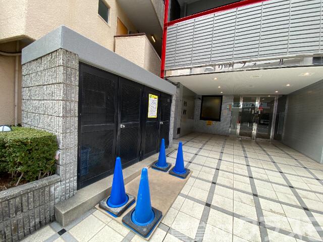 3/8 エントランス