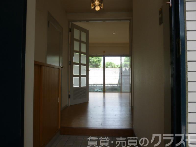 17/30 玄関