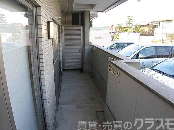 25/30 バルコニー