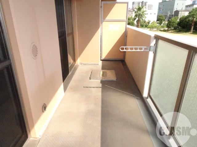 16/28 バルコニー