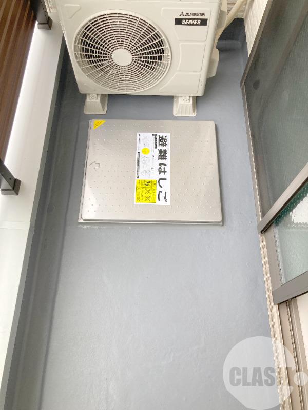 16/27 バルコニー