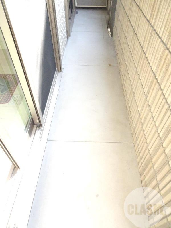 16/27 バルコニー