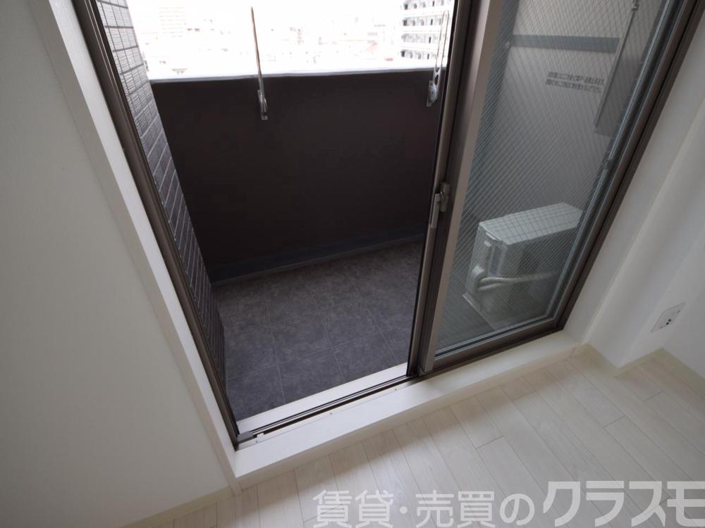 23/30 バルコニー