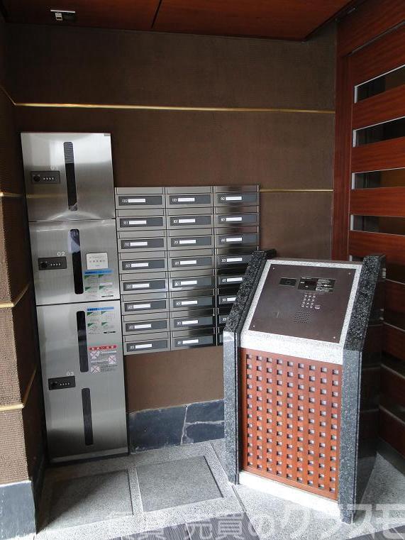 29/30 エントランス