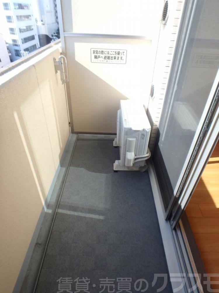 19/30 バルコニー