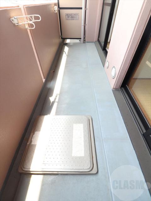 15/28 バルコニー