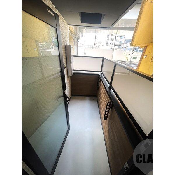 13/22 バルコニー