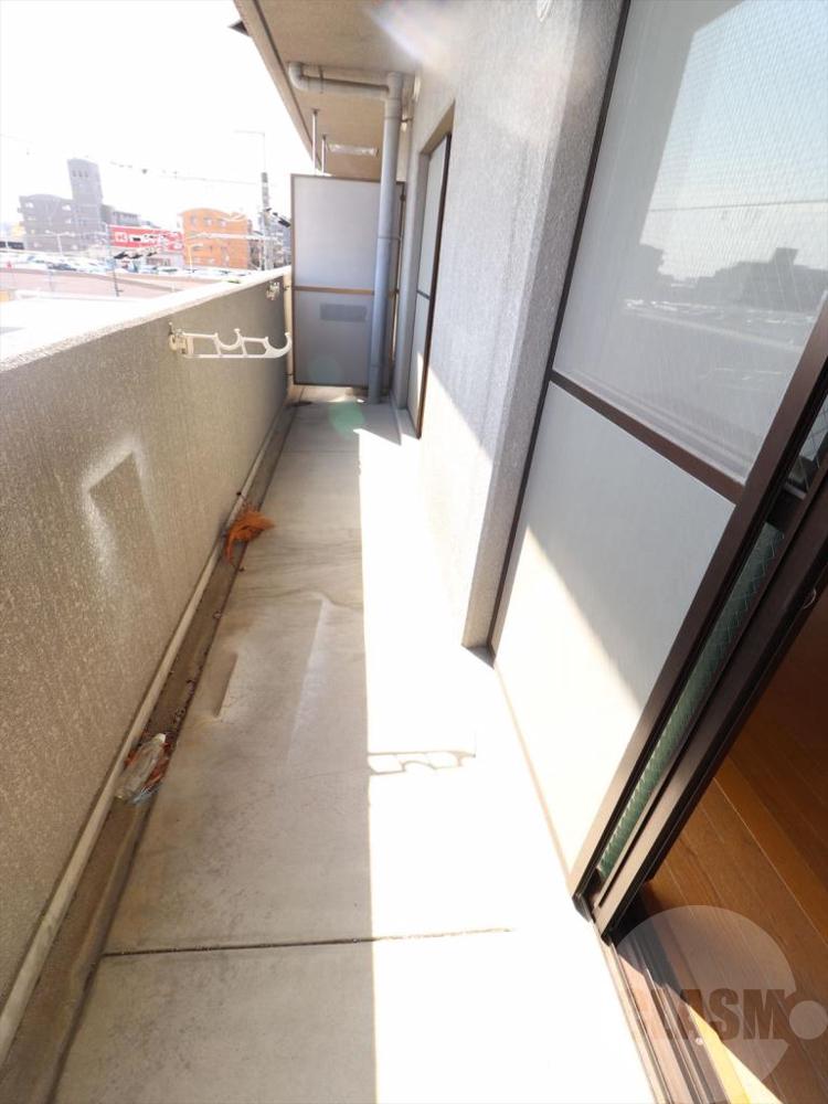 15/28 バルコニー