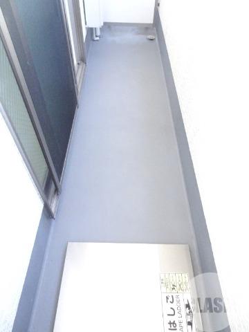 13/30 バルコニー